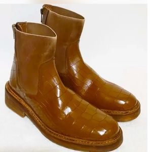 FREE PEOPLE Women’s Arlo Santa Fe Chelsea Croc Embossed Boots-Size 6.5-Tan-NEW